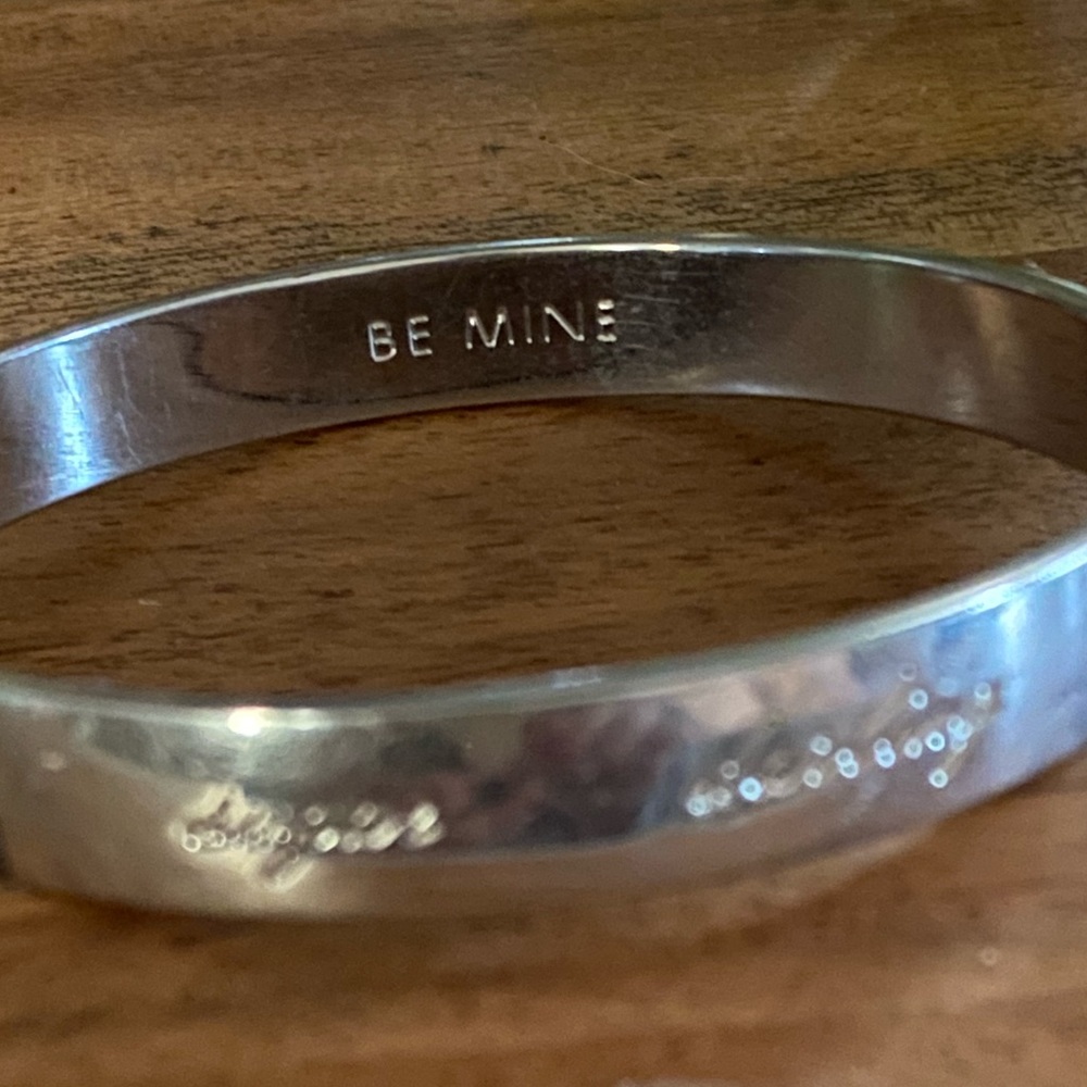 Kate spade sweetheart bangle bracelet